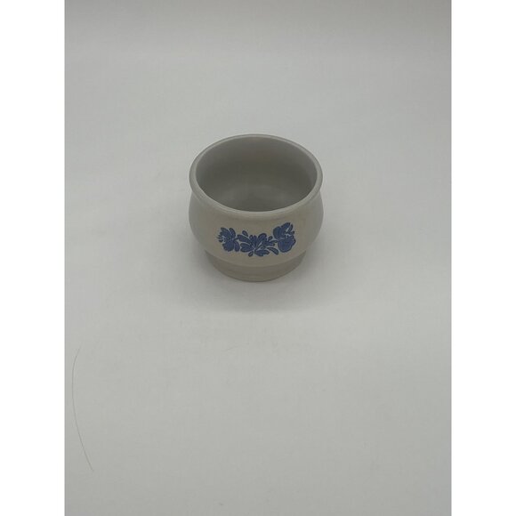 Vintage Pfaltzgraff Yorktown Sugar Bowl Blue and Gray Stoneware - Picture 2 of 2
